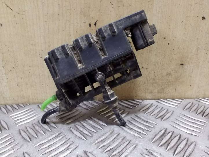 Land Rover Discovery (2004 - 2009)  RVH000055 Распределитель воздуха / блок клапана (пневматическое шасси)