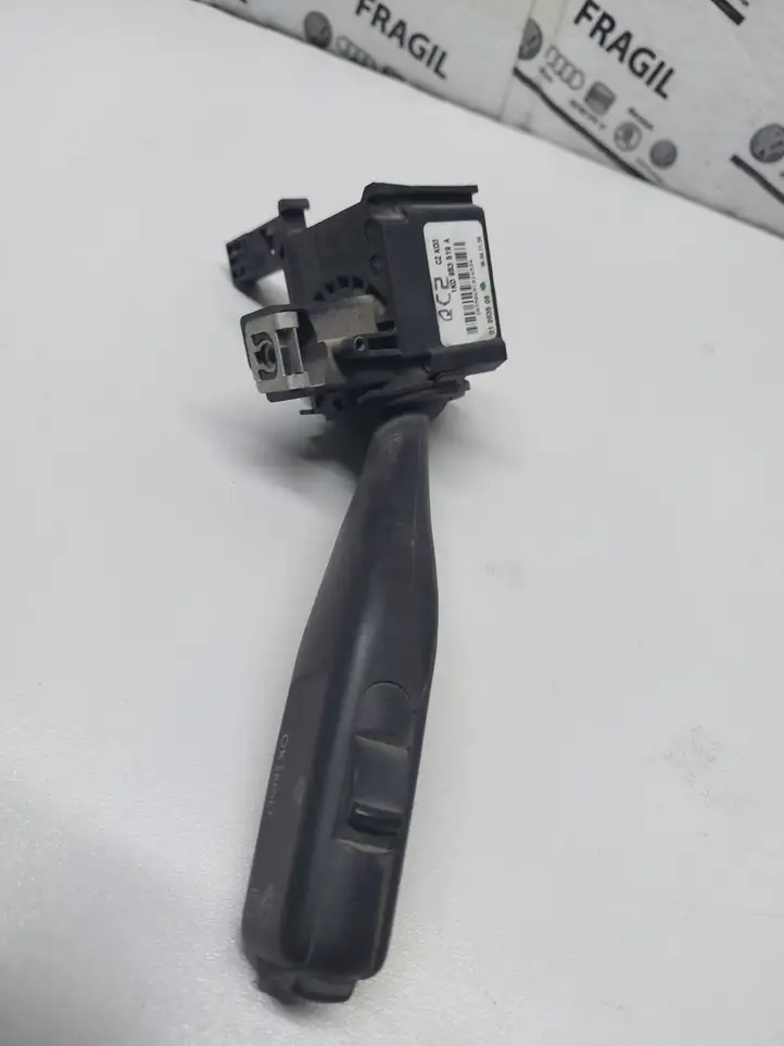 Volkswagen PASSAT B6 (2005 - 2010) 1K0953519A Переключатель стеклоочистителей — фото 2