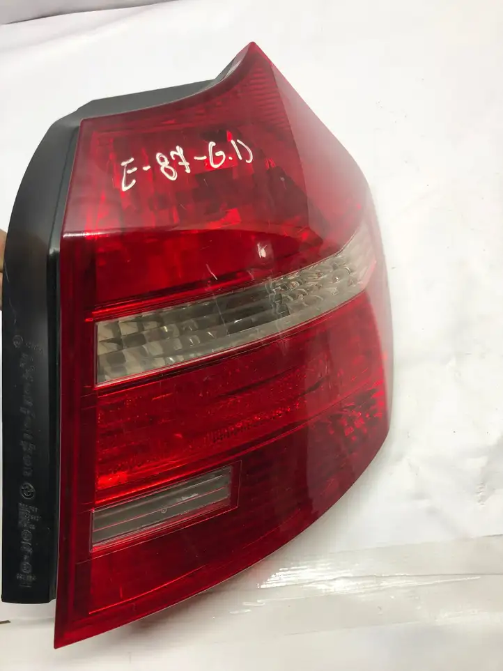 BMW 1 E81 E87 (2004 - 2011) 6924502 Задний фонарь в кузове — фото 3