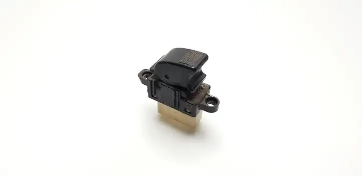 Mazda 6 (2002 - 2005) 3582T2D Кнопка стеклоподъемников — фото 1