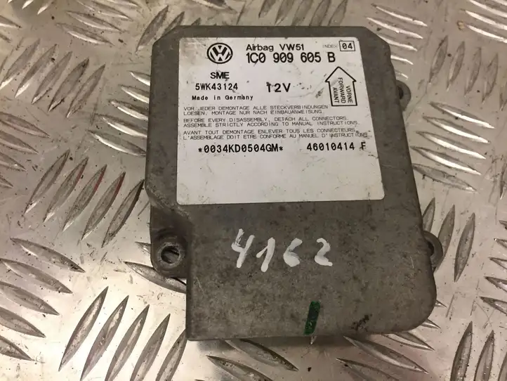 Volkswagen PASSAT B5.5 (2001 - 2005) 1C0909605B Блок управления SRS — фото 1