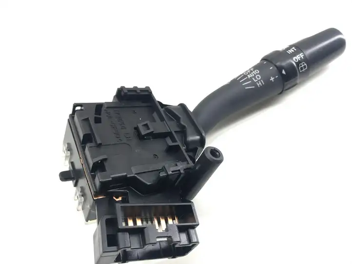 Toyota Avensis T250 (2006 - 2009) 173821 Переключатель стеклоочистителей — фото 1