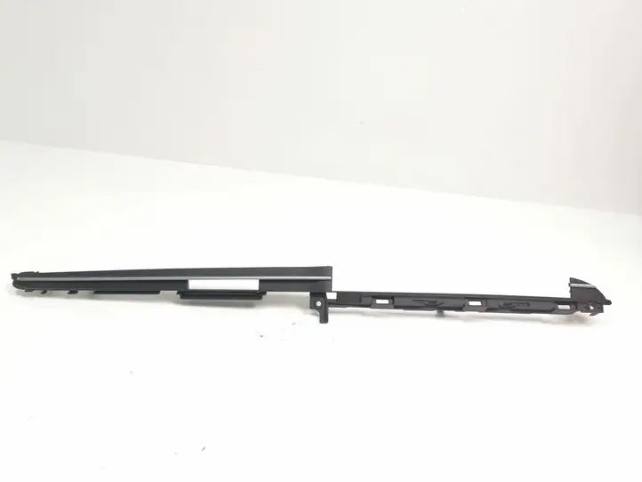 Toyota Prius (XW30) (2009 - 2015) 5547547050 Декоративная планка — фото 1