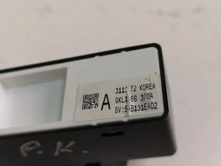 Mazda 6 (2012 - 2015) GKL166370A Кнопка стеклоподъемников — фото 4