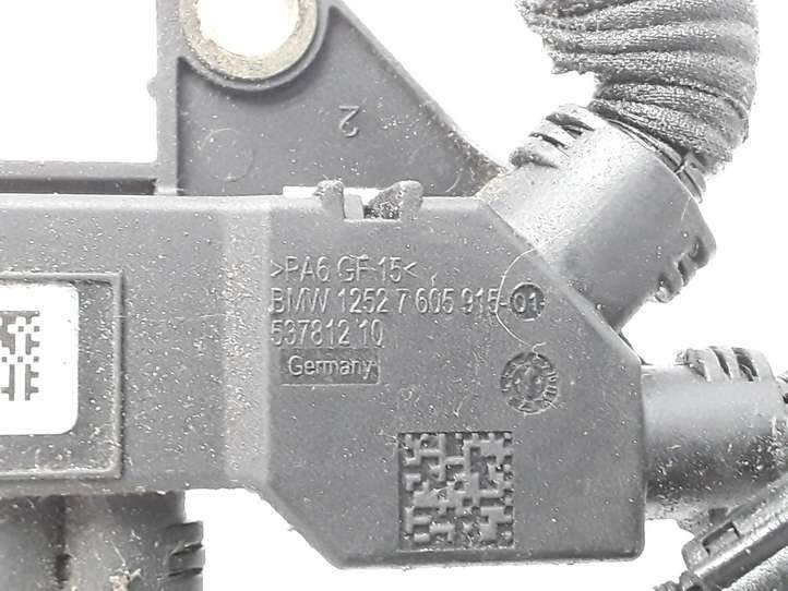 BMW 5 F10 F11 (2009 - 2016)  7605915 Проводка двигателя