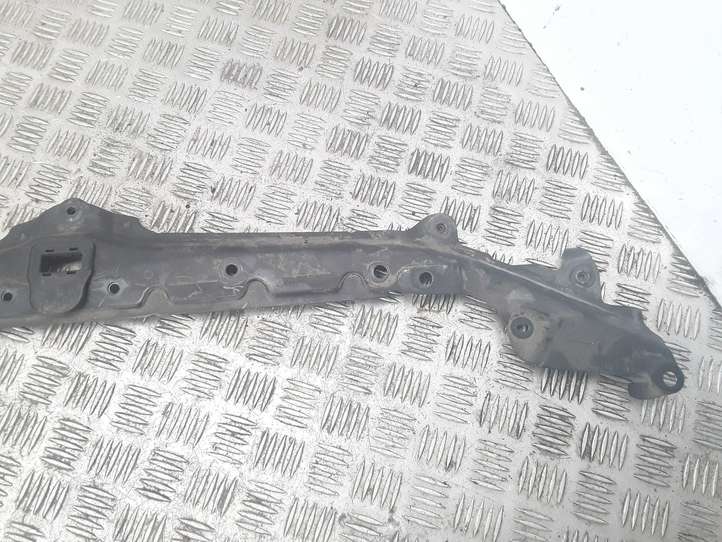 BMW 5 E60 E61 (2004 - 2010)  51647163462 Верхняя часть панели радиаторов (телевизора)
