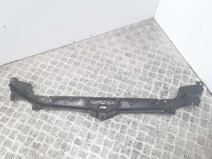 BMW 5 E60 E61 (2004 - 2010)  51647163462 Верхняя часть панели радиаторов (телевизора)