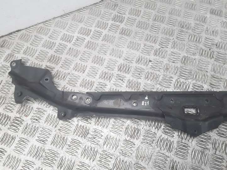 BMW 5 E60 E61 (2004 - 2010)  51647163462 Верхняя часть панели радиаторов (телевизора)