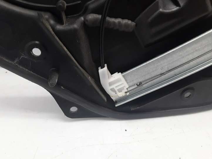 Mazda 2. (2007 - 2010)  D6517397XB  Механизм для электрического подъема окон задней двери (без двигателя)