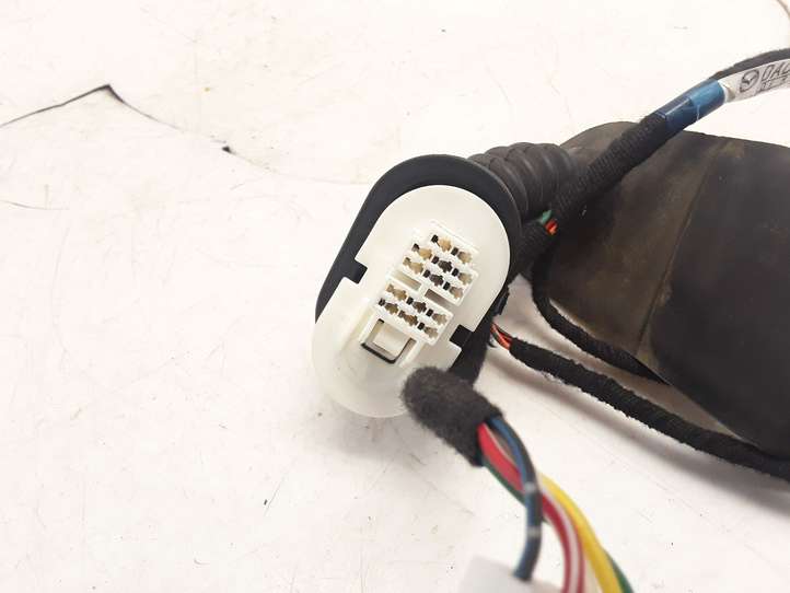 Mazda 2. (2007 - 2010)  D65167220B Проводка задних дверей