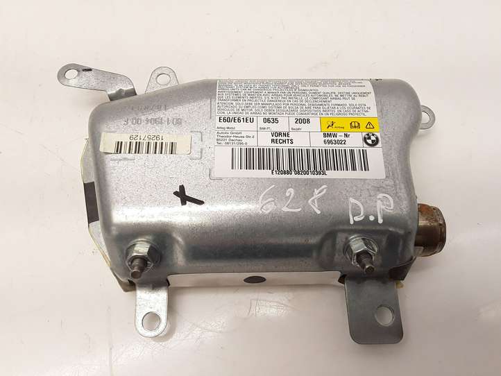 BMW 5 E60 E61 (2004 - 2010)  6963022 Подушка безопастности передней двери