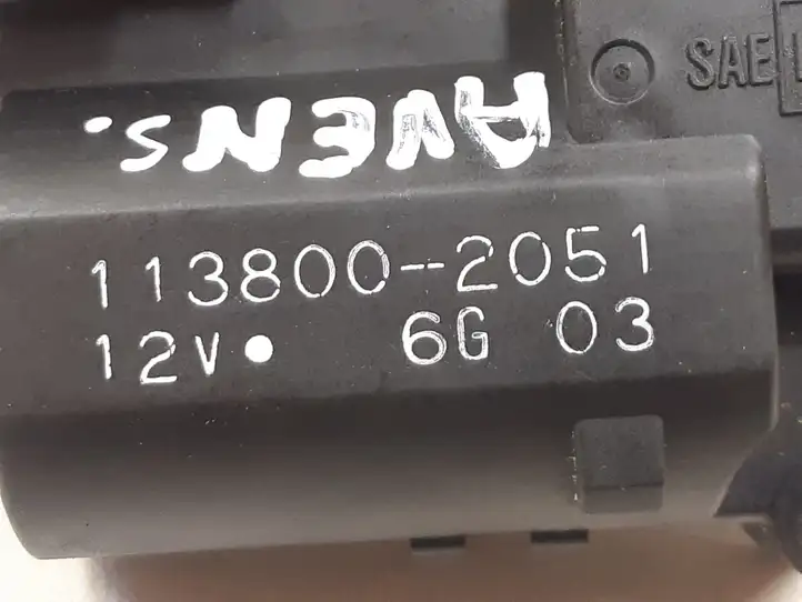 Toyota Avensis T250 (2003 - 2006) 1138002051 Двигатель задвижки потока воздуха — фото 2