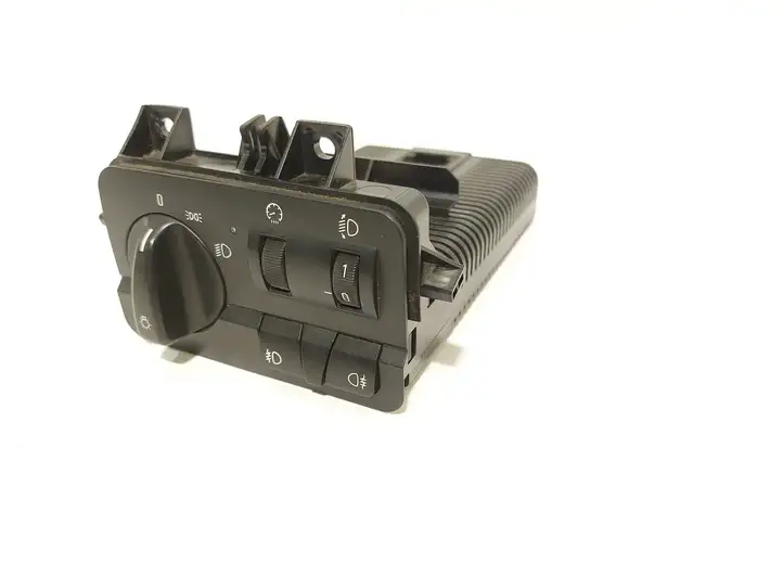 BMW 3 E46 (1998 - 2005) 61316901428 Включатель фонарей — фото 2