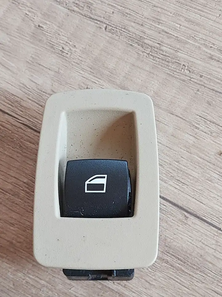 BMW X5 E70 (2006 - 2013) 6954876 Кнопка стеклоподъемников — фото 1
