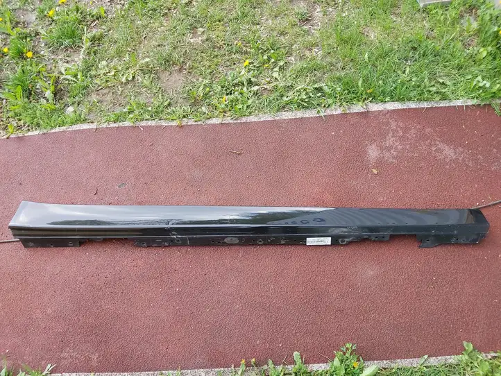 BMW 3 F30 F35 F31 (2012 - 2018) 51777256912 Порог кузова — фото 1