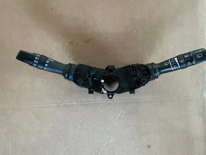 BMW 1 F20 F21 (2011 - 2019) 925375401 Включатель скорости стеклоочистителей — фото 1