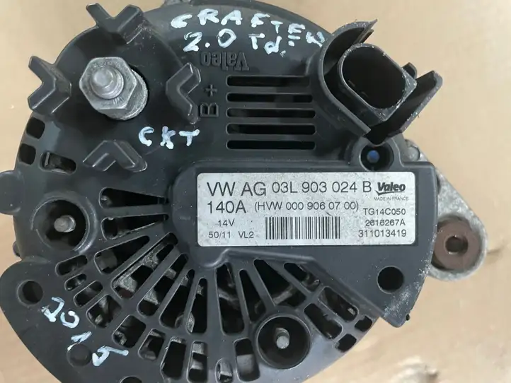 Volkswagen Crafter (2006 - 2016) 03L903024B Генератор — фото 2