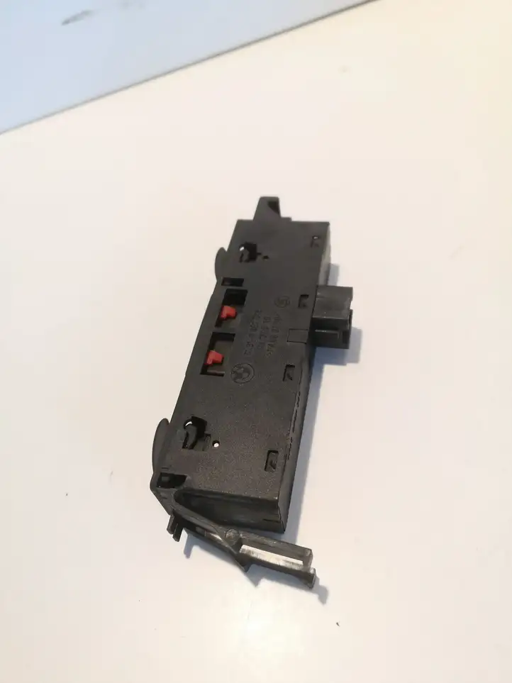 BMW 3 E46 (1998 - 2005) 61318381518 Кнопка стеклоподъемников — фото 2
