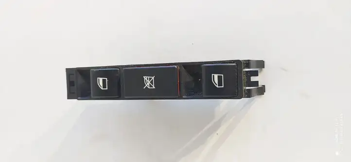 BMW 3 E46 (1998 - 2005) 61318381518 Кнопка стеклоподъемников — фото 1