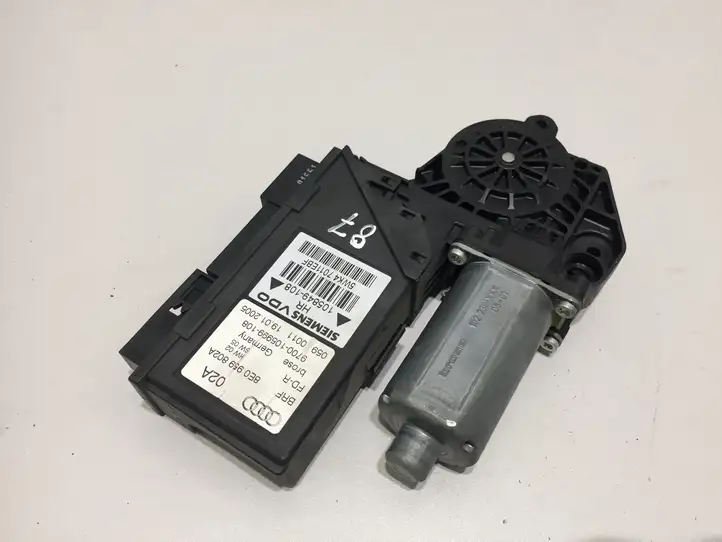 Audi A4 S4 B7 8E 8H (2004 - 2009) 8E0959802A Стеклоподъемник задней двери — фото 1