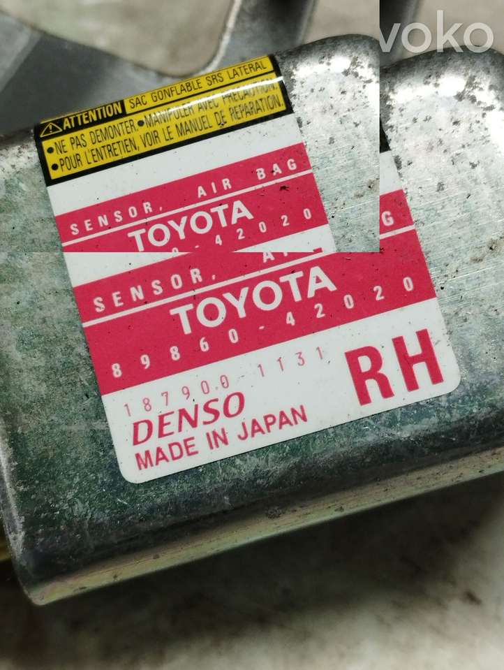 Toyota RAV 4 (XA20) (2000 - 2005)  8986042020 Датчик удара надувных подушек
