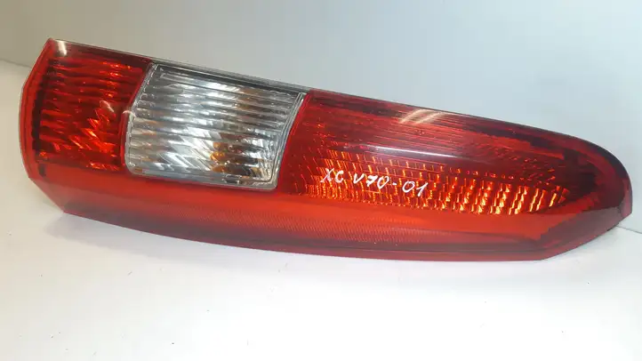 Volvo V70 (2000 - 2004) 9154494ECE Задний фонарь в кузове — фото 1