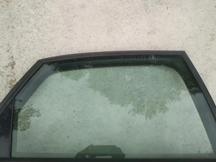 Audi A4 S4 B6 8E 8H (2000 - 2006) Стекло задней двери — фото 2