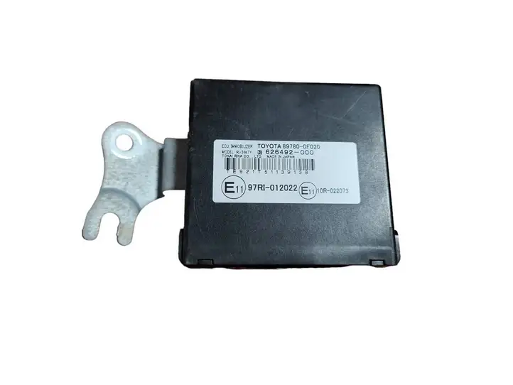 Toyota Corolla Verso AR10 (2004 - 2009) 89780-0F020 Блок иммобилайзера — фото 1