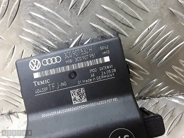 Volkswagen PASSAT B6 (2005 - 2010) 3C0907530H Модуль Gateway — фото 4