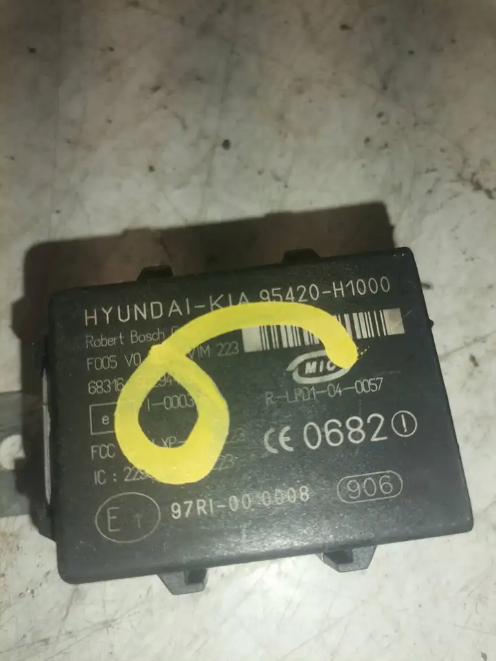 Hyundai Santa Fe (2005 - 2009) 95420H1000 Блок иммобилайзера — фото 3