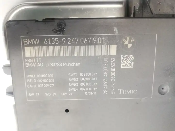 BMW X3 F25 (2010 - 2017) 9247067 Блок управления светом — фото 4