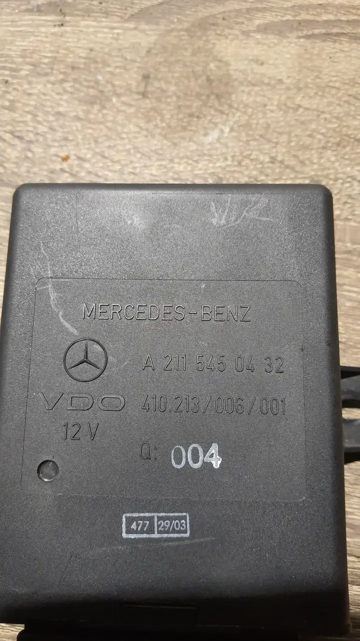 Mercedes-Benz E W211 (2002 - 2009) A2115450432 Блок управления светом — фото 3