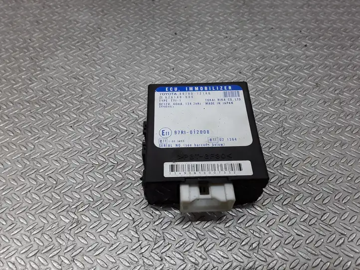 Toyota Corolla E120 E130 (2000 - 2004) 8978012140 Блок иммобилайзера — фото 1