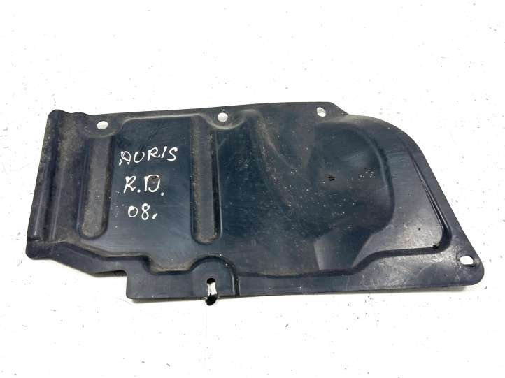 5144302050 Toyota Auris 150 Variklio dugno apsauga