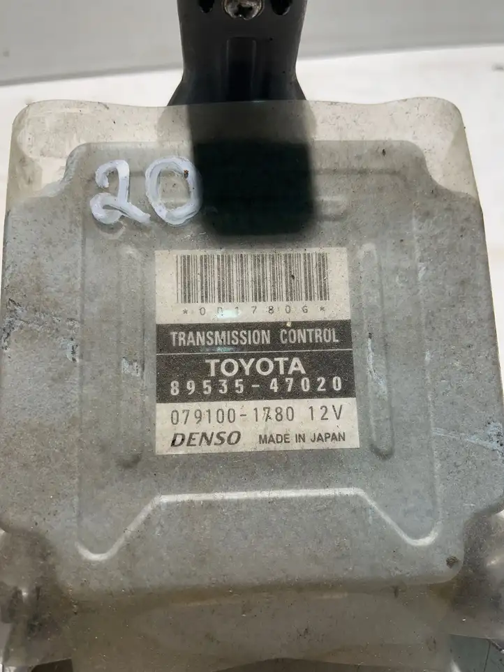 Toyota Prius (XW20) (2003 - 2009) 8953547020 Блок управления АКПП — фото 3