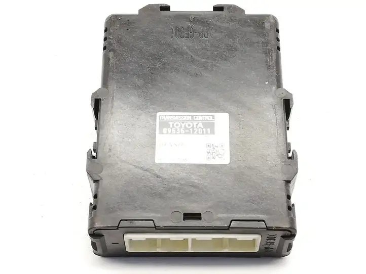 Toyota Auris E180 (2012 - 2018) 8953512011 Блок управления АКПП — фото 1