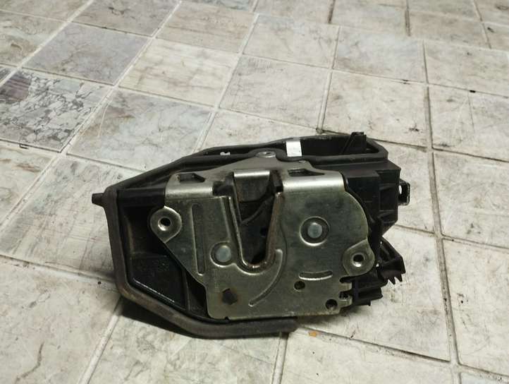 BMW 5 E60 E61 (2004 - 2010)  7167071 Передняя звукоизоляция