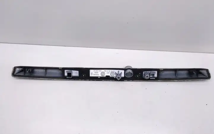 Audi A8 S8 D3 4E (2002 - 2005) 4E0827576 Подсветка номера — фото 3
