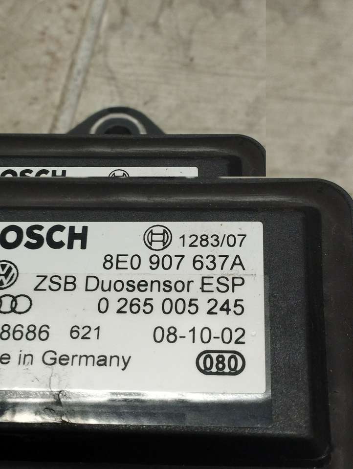 Audi A4 (2004 - 2009)  8E0907637A Датчик ESP (системы стабильности) (датчик курсовой устойчивости))