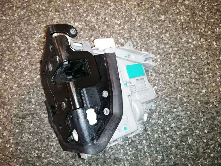 Audi A4 (2011 - 2015)  8J1837016D Передняя звукоизоляция