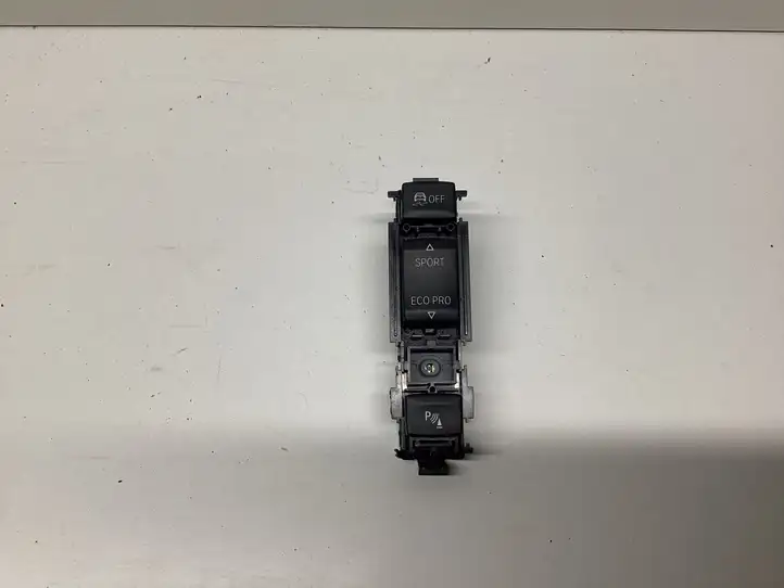 BMW 3 F30 F35 F31 (2012 - 2018) 16598710 Другие включатели / ручки/ переключатели — фото 1