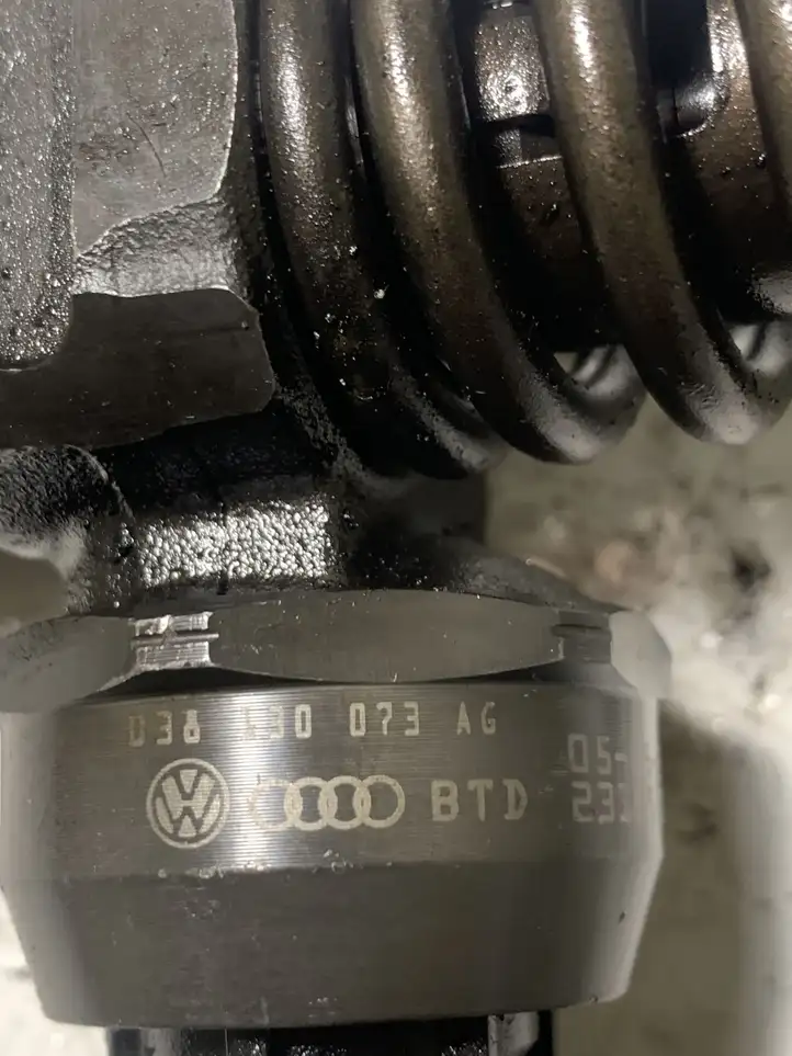 Audi A3/S3 8L (1996 - 2000) 038130073 Форсунка — фото 3