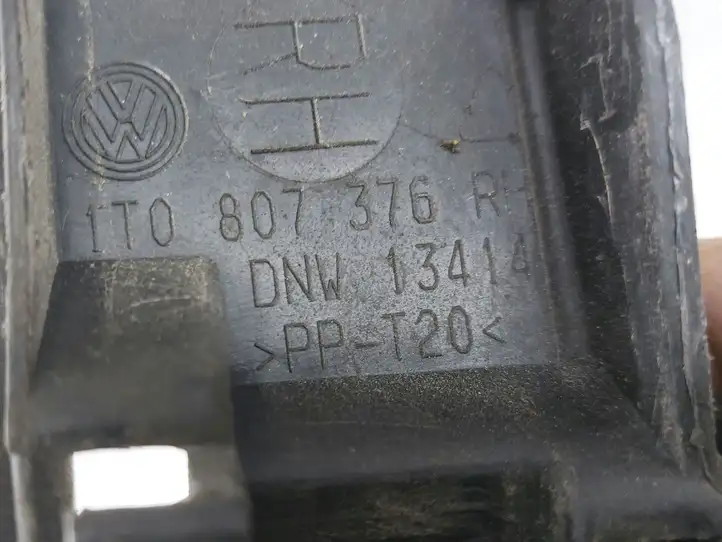 Volkswagen Touran I (2003 - 2010) 1T0807376R Кронштейн заднего бампера — фото 2