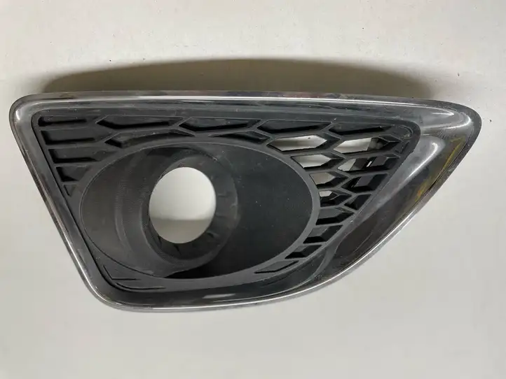 Ford Fusion (2006 - 2012) AE5317K946 Решетка противотуманной фары — фото 1