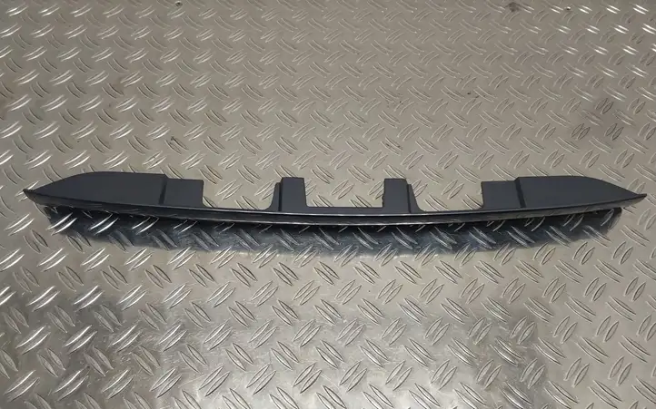 Toyota Auris 150 (2006 - 2012) 7681102180 Подсветка номера — фото 1