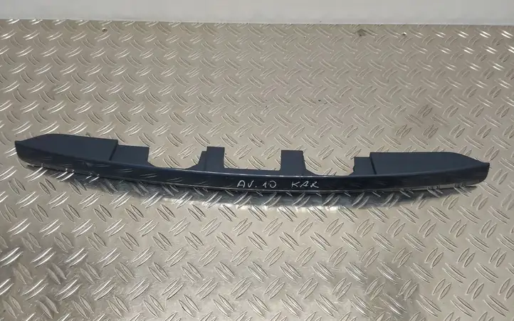 Toyota Avensis T270 (2009 - 2012) 7680105100 Подсветка номера — фото 1