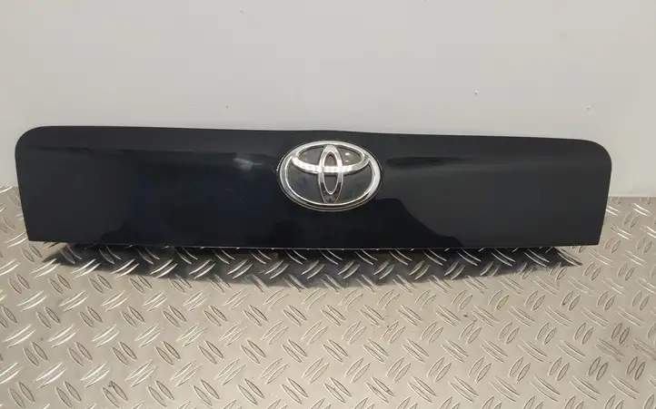 Toyota RAV 4 (XA30) (2006 - 2016) 7680142040 Подсветка номера — фото 1
