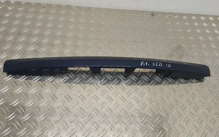 Toyota Avensis T270 (2009 - 2012) 7680105090 Подсветка номера — фото 1