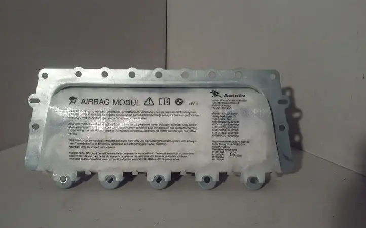 BMW 5 F10 F11 (2009 - 2016) 39923039903 Подушка безопасности пассажира — фото 1