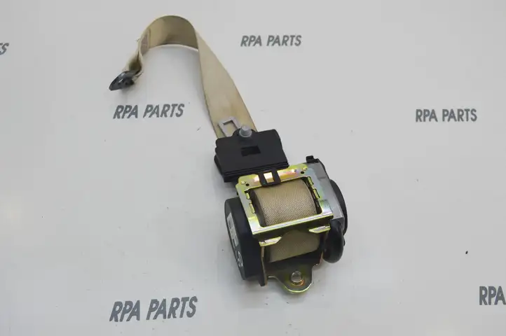 Mercedes-Benz E W211 (2002 - 2009) Задний ремень безопасности — фото 1